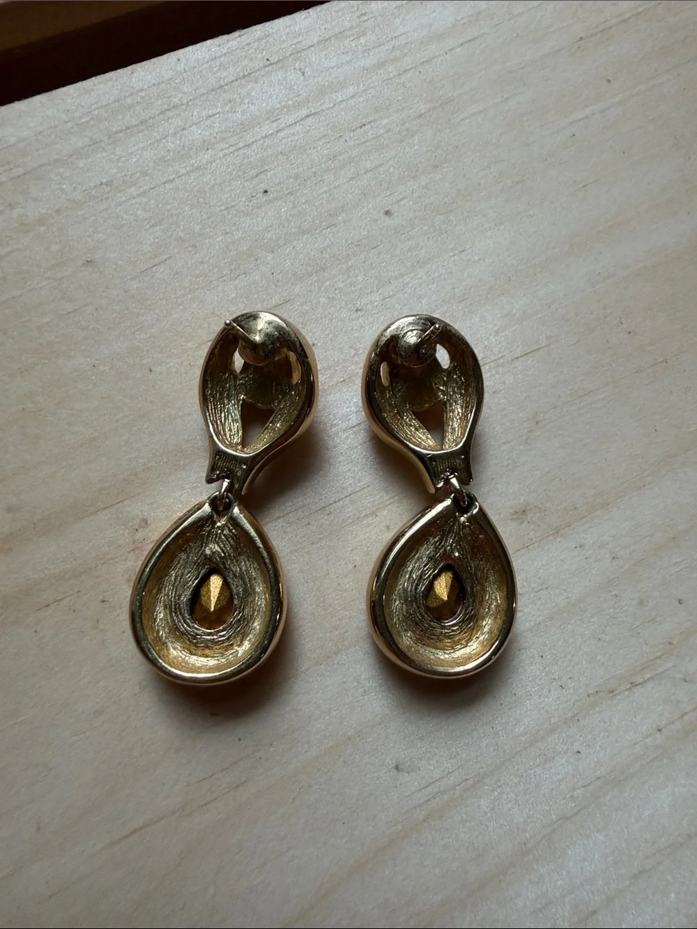 Vintage Gold Tone Dangle Post Back Earrings Amethyst Sapphire Rhinestone Halo